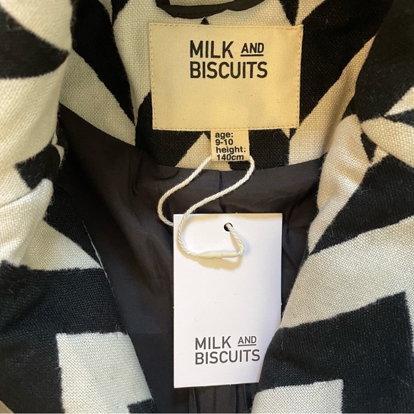 Milk and Biscuits chevron coat black and ivory size 9 10 NWT - Picture 5 of 10